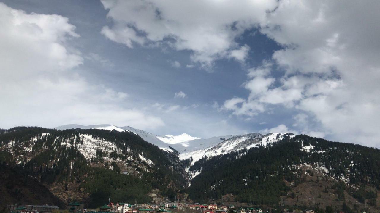 The Laurent And Banon Resorts Manali  Exterior photo
