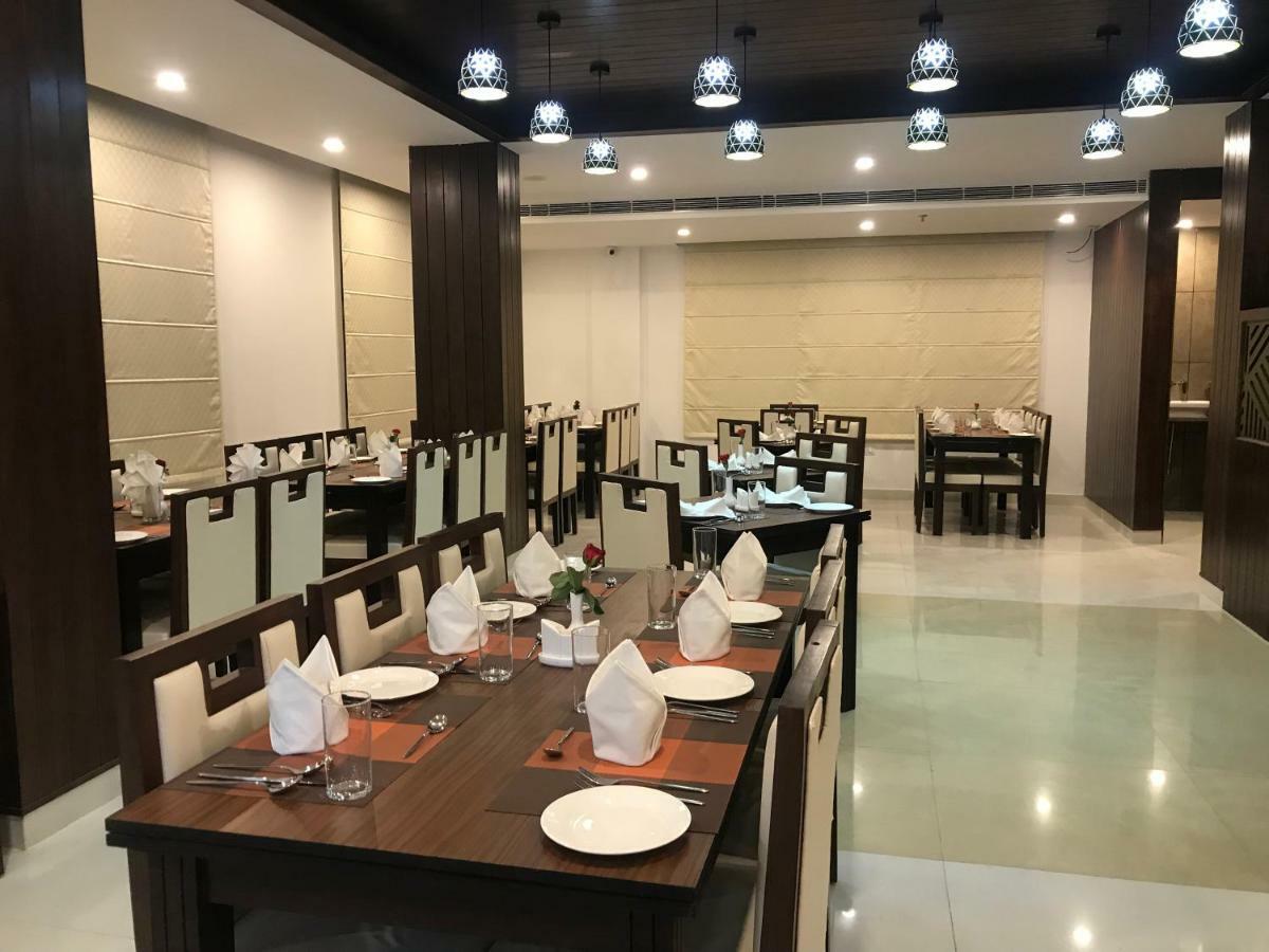 The Laurent And Banon Resorts Manali  Exterior photo