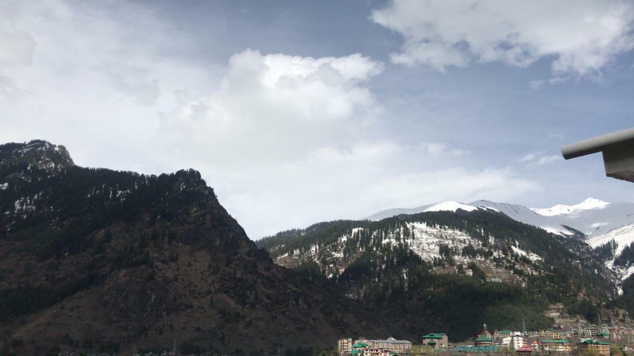 The Laurent And Banon Resorts Manali  Exterior photo